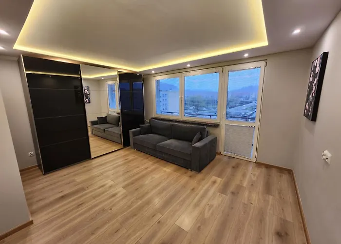 Sense - Z Widokiem Na Gory I *