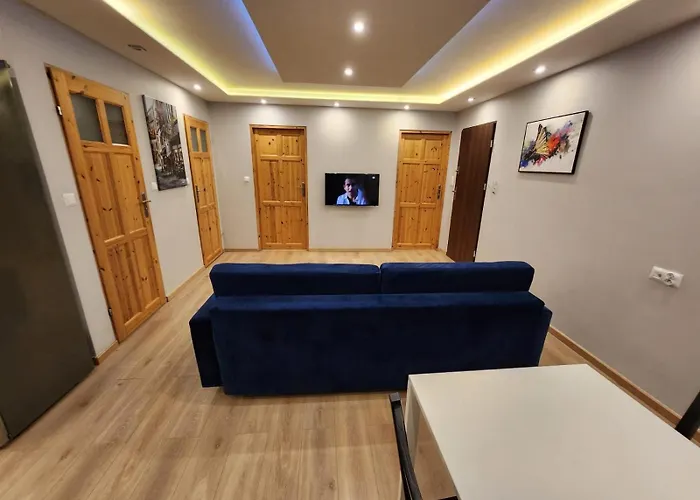 Sense - Z Widokiem Na Gory I