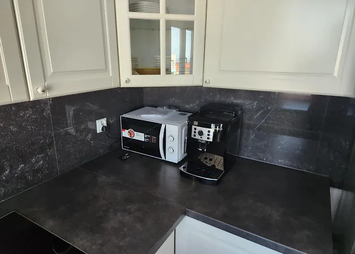 Sense - Z Widokiem Na Gory I *